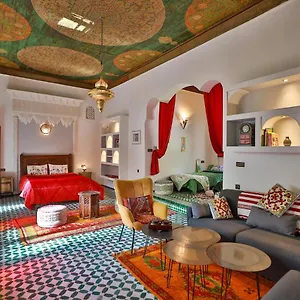 https://riad-le-moucharabieh.hotelfesmorocco.com